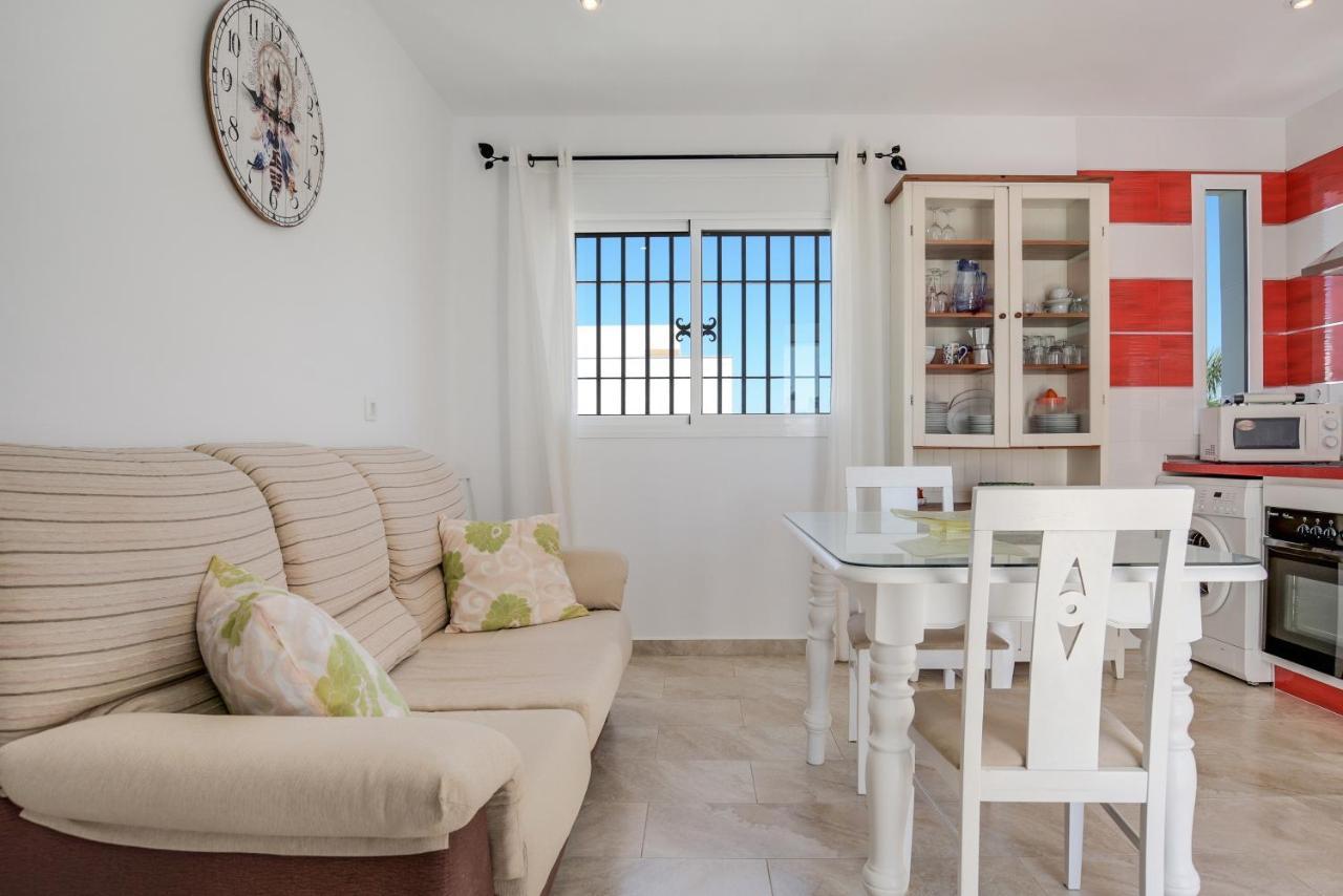 Apartamento Juan 2 โกนิล เด ลาฟรอนเตรา ภายนอก รูปภาพ
