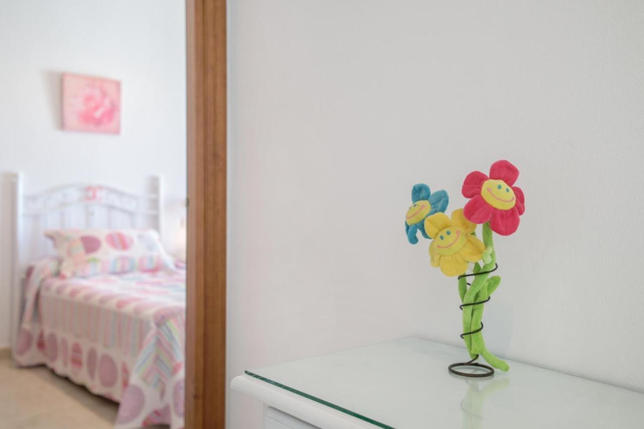 Apartamento Juan 2 โกนิล เด ลาฟรอนเตรา ภายนอก รูปภาพ