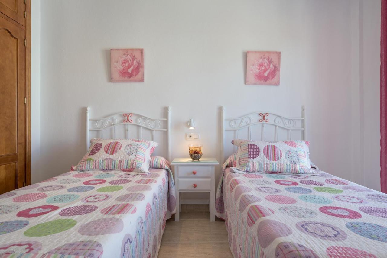Apartamento Juan 2 โกนิล เด ลาฟรอนเตรา ภายนอก รูปภาพ